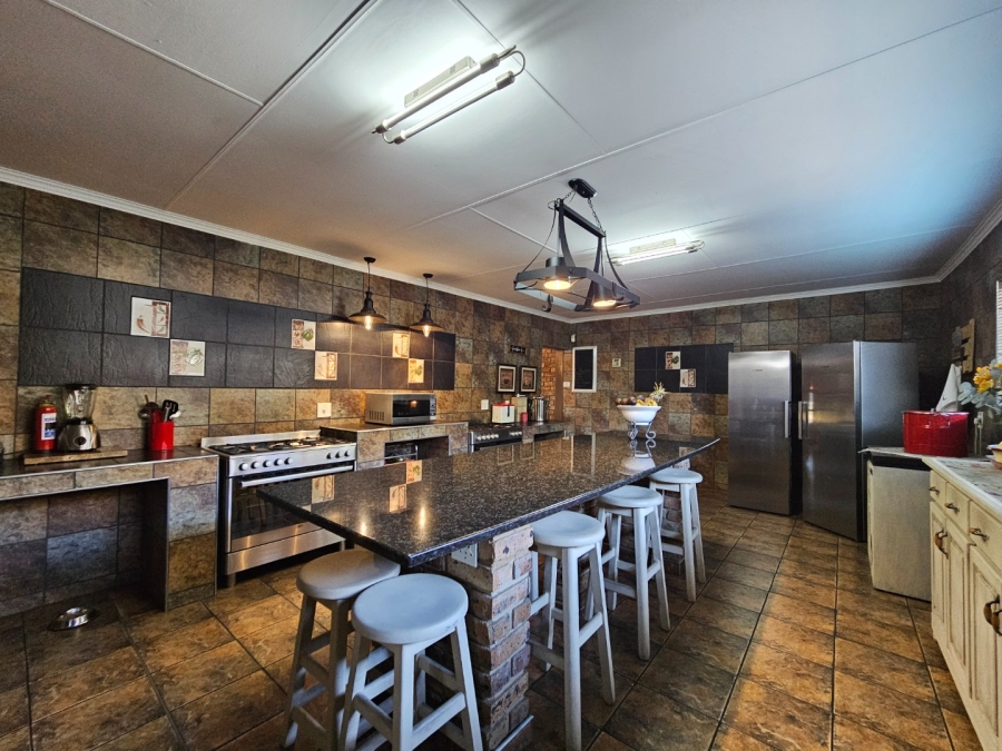 5 Bedroom Property for Sale in Vaalpark Free State